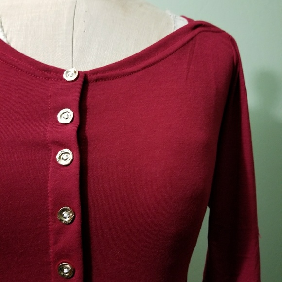 Burgundy Long Sleeve dress - Picture 4 of 4